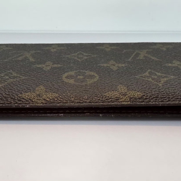 Louis Vuitton Long Billfold - Picture 5 of 9